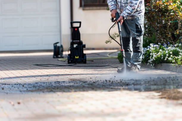 Best Roof Pressure Washing  in Hometown, IL