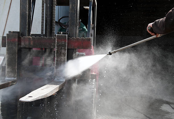 Best Sidewalk Pressure Washing  in Hometown, IL
