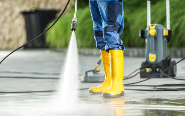 Best Roof Power Washing Services  in Hometown, IL