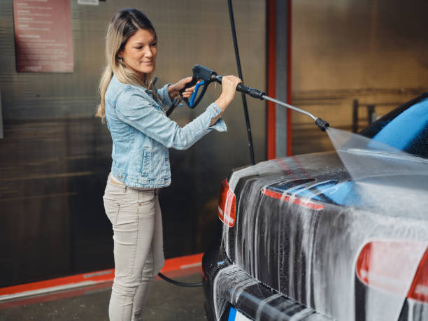 Pressure Washing Contractors in Hometown, IL